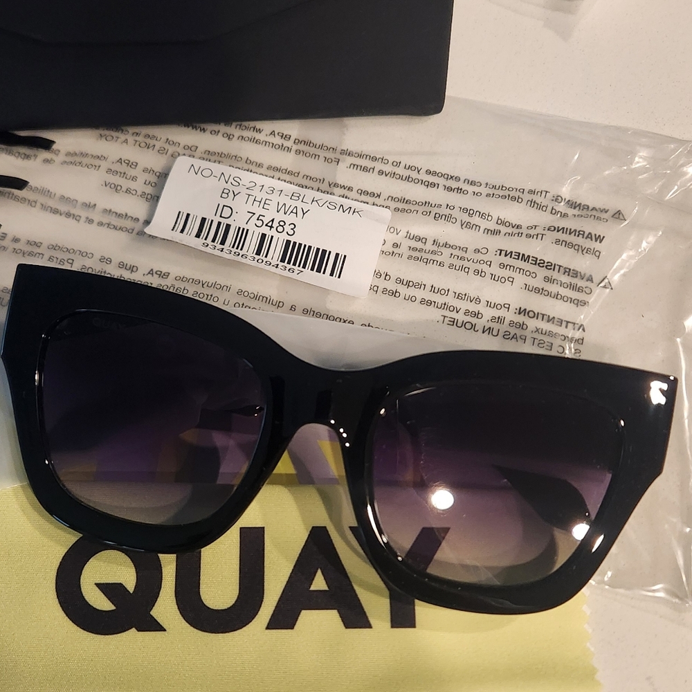 QUAY AUSTRALIA- By The Way Sunglasses- Black, Smoke - Picture 5 of 6